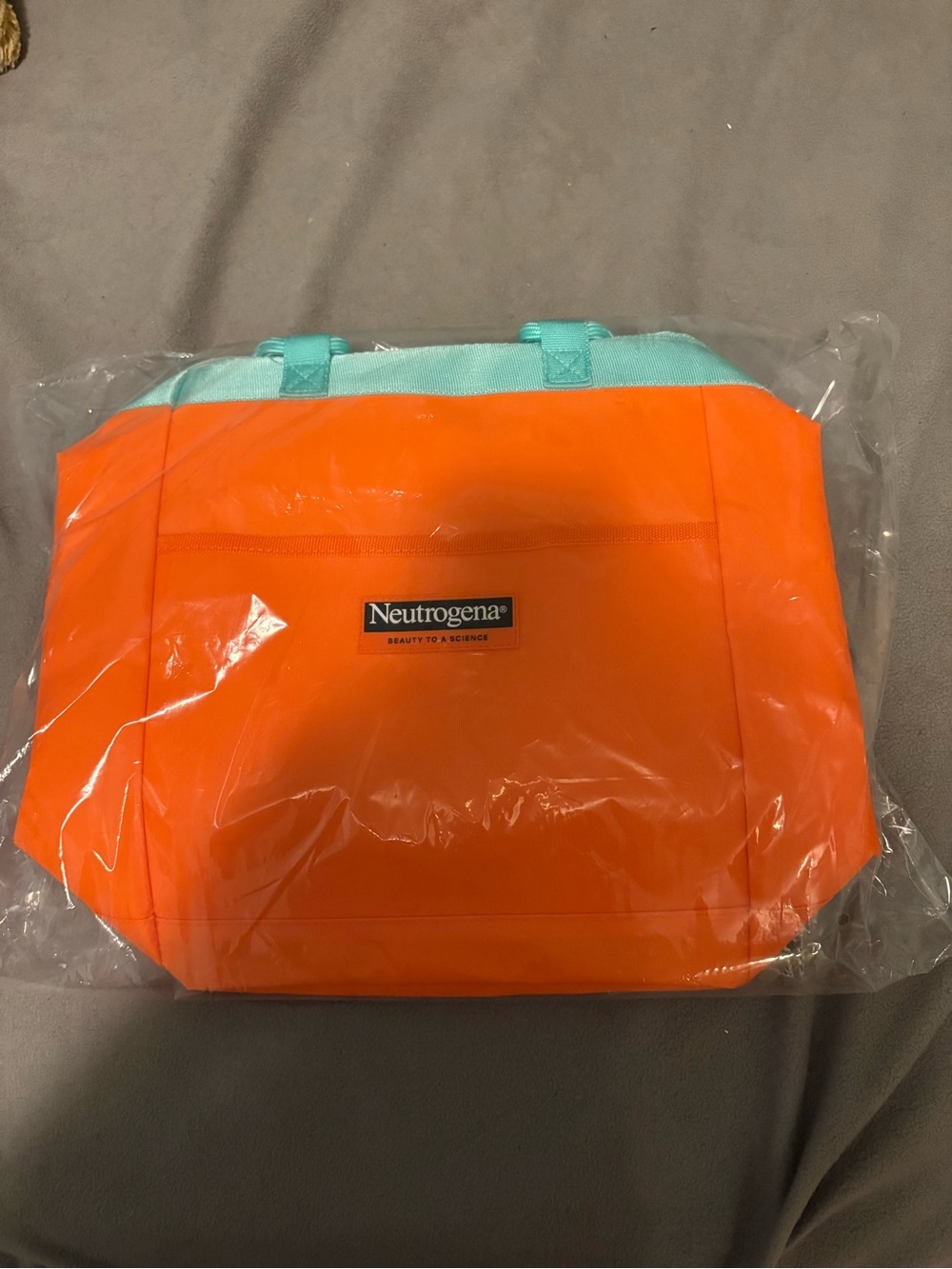 New Neutrogena Cooler Tote